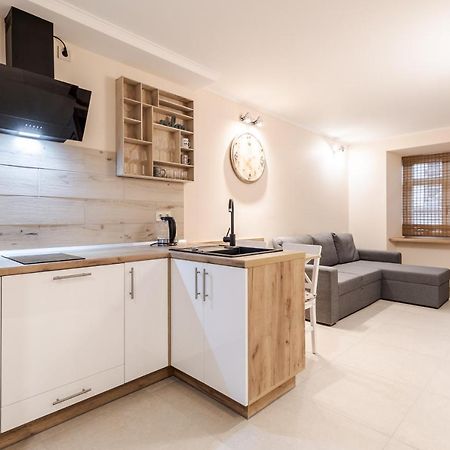 Staroevreyska Timber Apartment Lviv Kültér fotó